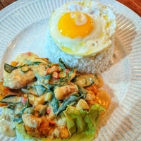 Si Tompok Cafe Asian Restaurant