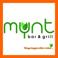 รูปภาพถ่ายที่ Mynt Bar &amp;amp; Grill โดย Mynt B. เมื่อ 12/13/2015