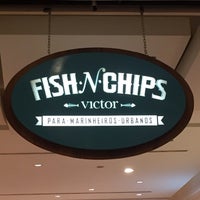 Photo taken at Victor Fish &amp;#39;n&amp;#39; Chips by Mateus S. on 1/30/2017