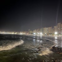 Photo taken at Praia de Pitangueiras by Mateus S. on 11/16/2022