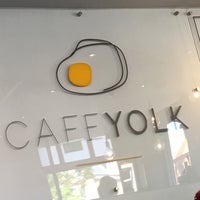Foto tirada no(a) Café YOLK por N A J D 💁🏻‍♂️ em 5/6/2018