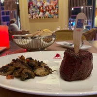 Foto tomada en Columbia Steak House  por N A J D 💁🏻‍♂️ el 6/21/2022