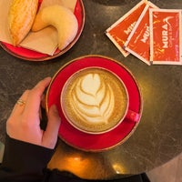 9/23/2022 tarihinde S.ziyaretçi tarafından Mura Coffee &amp;amp; Bar'de çekilen fotoğraf