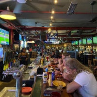 7/22/2022 tarihinde Scooterziyaretçi tarafından Ferg&amp;#39;s Sports Bar &amp;amp; Grill'de çekilen fotoğraf