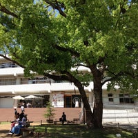 Photo taken at 3331 Arts Chiyoda by emt_ on 5/2/2013