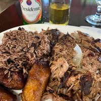 Das Foto wurde bei Sazon Cuban Cuisine von dean c. am 9/23/2020 aufgenommen