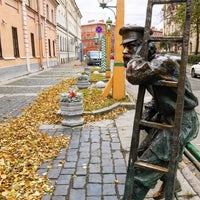 Photo taken at Памятник фонарщику by Павел С. on 10/10/2016