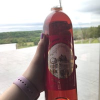 Photo taken at Gouveia Vineyards by Tay on 5/29/2019