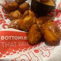 Photo taken at Red Robin Gourmet Burgers and Brews by Tay on 2/12/2020