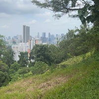 Photo taken at Mount Faber Park by KHaleD ♎︎⁸¹ on 2/25/2023