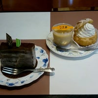 マロン洋菓子店 西口店 28 Clientes マロン洋菓子店 西口店 28 Clientes