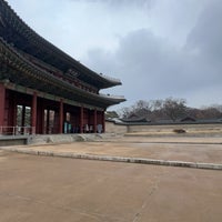 Photo taken at Changdeokgung by Abdullah on 1/3/2024