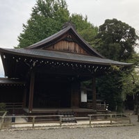 Photo taken at 靖国神社 能楽堂 by つまきち ち. on 10/8/2022