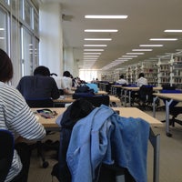 信州大学 附属図書館 旭3 1 1