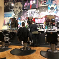 Photo taken at Floyd&amp;#39;s 99 Barbershop by Kirk T. on 12/11/2018