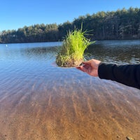 Photo taken at Houghton&amp;#39;s Pond by 𝓐 𝐘𝐃𝐢𝐍 on 4/3/2023