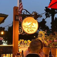 Photo taken at Treehouse cafe by Danny N. on 8/16/2023