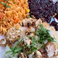 6/1/2021 tarihinde Sharon M.ziyaretçi tarafından El Tule Mexican and Peruvian Restaurant'de çekilen fotoğraf