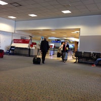 Photo taken at Concourse E by Dmitri M. on 3/23/2016