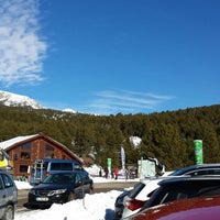 Photo taken at LLES estació d&amp;#39;esquí i muntanya by miriam q. on 12/31/2013