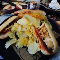 Photo taken at 100 Montaditos by Shirley C. on 7/31/2015