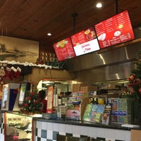12/1/2016 tarihinde John P.ziyaretçi tarafından Delosa&amp;#39;s Pizza'de çekilen fotoğraf