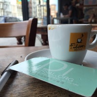 Foto tirada no(a) Crave Espresso Bar por Diversal em 7/7/2015