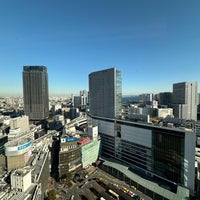Photo taken at Yokohama Bay Sheraton Hotel &amp;amp; Towers by Jose Antonio M. on 1/29/2024
