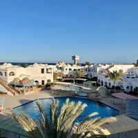 Photo taken at Arabella Azur Resort by 𝔄𝔩𝔭ℌ𝔞𝔯𝔩𝔢𝔶 on 4/13/2021