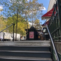 Photo taken at Métro Michel-Ange – Auteuil [9,10] by Théo B. on 8/25/2018