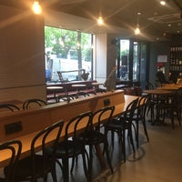 Photo taken at Starbucks by Théo B. on 5/15/2017