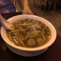 2/3/2016에 Cris-An Sharmaine Saavedra A.님이 Pho Maxia Vietnamese Restaurant에서 찍은 사진