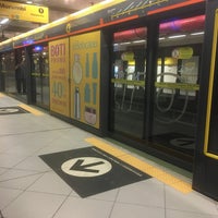 Photo taken at Estação Faria Lima (Metrô) by Luma A. on 1/24/2019