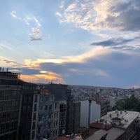 Photo taken at The Green Park Taksim Hotel by ⛵Gündoğdu⛵ . on 5/31/2020