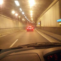 Photo taken at Montgomerytunnel / Tunnel Montgomery by Florian Thomas D. on 1/19/2016