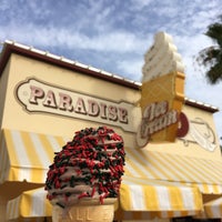 Photo taken at Paradise Pier Ice Cream Co. by Lauren :. on 12/23/2017