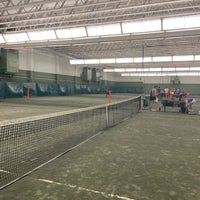 Photo taken at Midtown Tennis Club by Yue P. on 8/17/2022