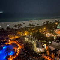 Foto tomada en Loews Miami Beach Hotel  por Yue P. el 2/19/2024