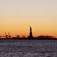Photo taken at The View At Battery Park by Beatriz B. on 1/15/2023