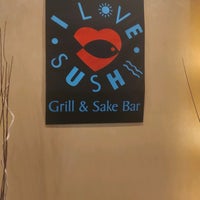 Photo taken at I Love Sushi by Beatriz B. on 8/1/2022