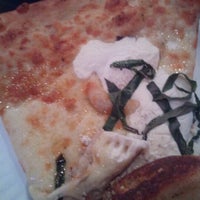 1/1/2013にMichelle D.がPrimo Pizzaで撮った写真