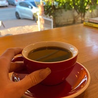 Photo taken at Cozy Coffee House Konyaaltı by Esra on 2/19/2022