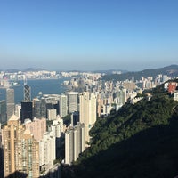 Photo taken at Victoria Peak by Tommy W. on 11/28/2016