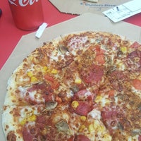 Photo taken at Domino&amp;#39;s Pizza by Ebru A. on 8/2/2018