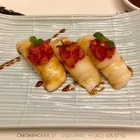 Photo taken at Suki sushi / Go to Health by Eugénie on 10/6/2018