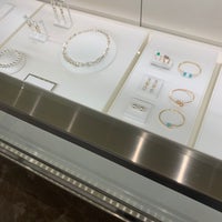 Photo taken at Tiffany &amp;amp; Co. by Courtney L. on 8/8/2019