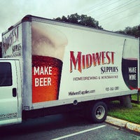 Foto scattata a Midwest Supplies da MN Beer Activists il 6/22/2013