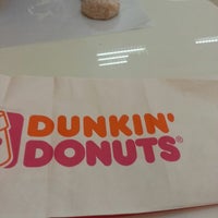 Photo taken at Dunkin&amp;#39; Donut by Si on 2/17/2013
