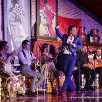 Das Foto wurde bei Tablao Flamenco Los Porches von tablao flamenco los porches am 8/12/2016 aufgenommen