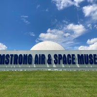 Foto scattata a Armstrong Air &amp;amp; Space Museum da Amy . il 8/17/2022